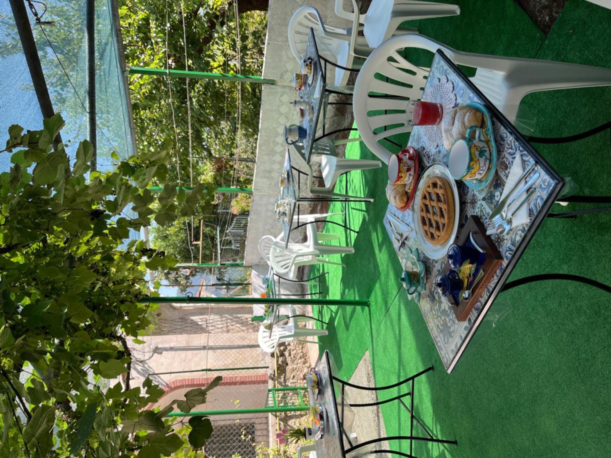 Il Borgo Di Iaconti Hotel Vietri Bagian luar foto